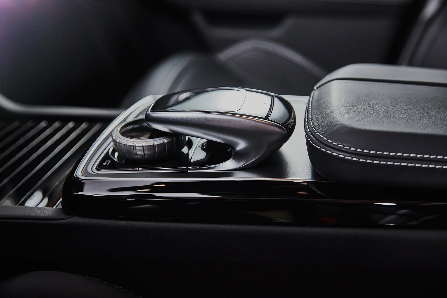 Mercedes-AMG, automotive photograph